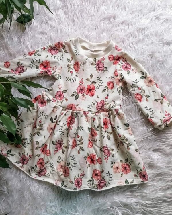 Robe – Image 2