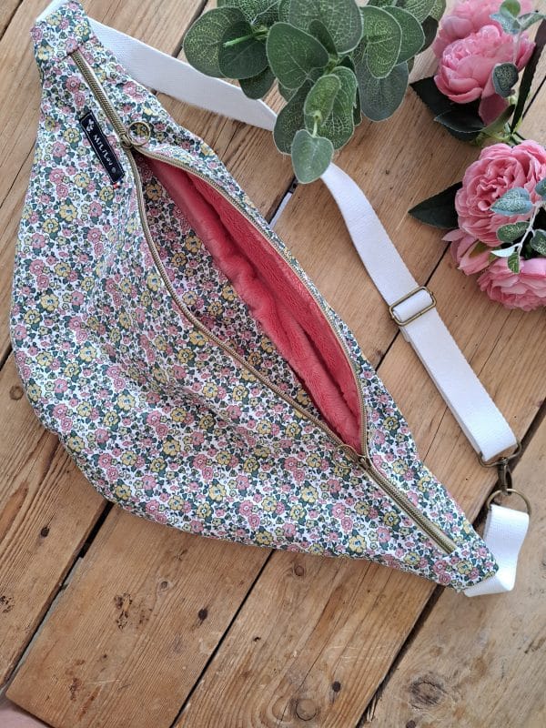 Banane XL motifs fleuris