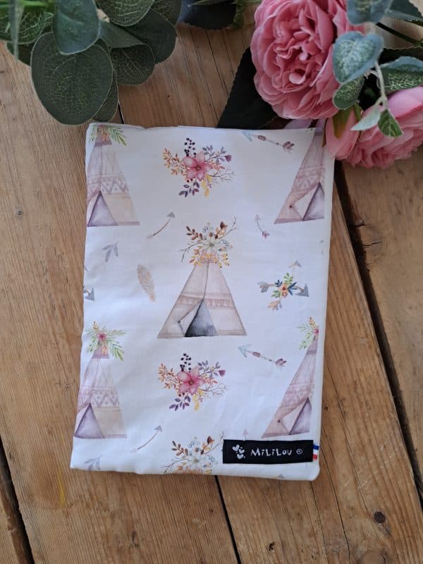 Protège carnet de santé tipi