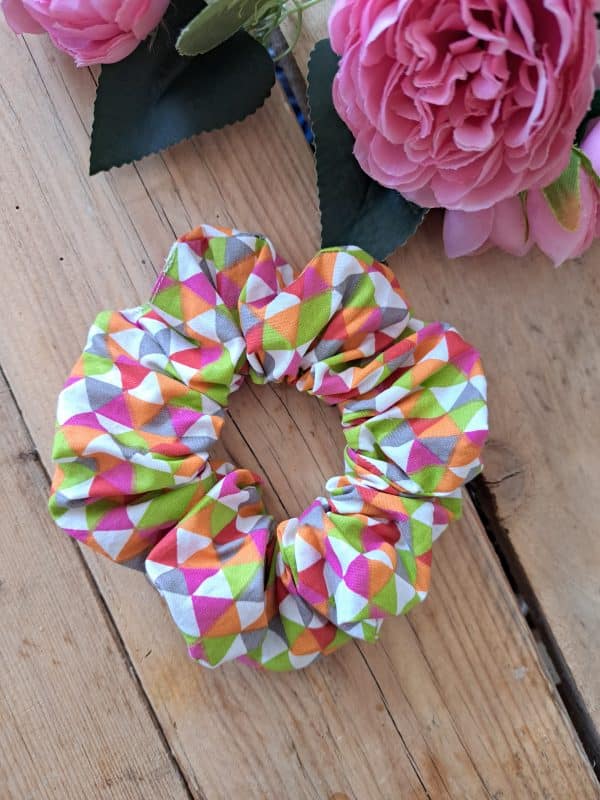 Chouchou scrunchie triangle